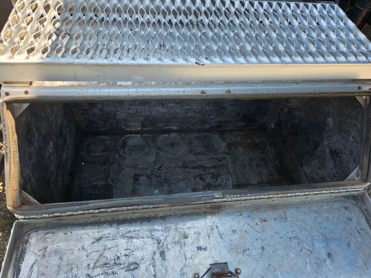 2017-peterbilt-579-image-99