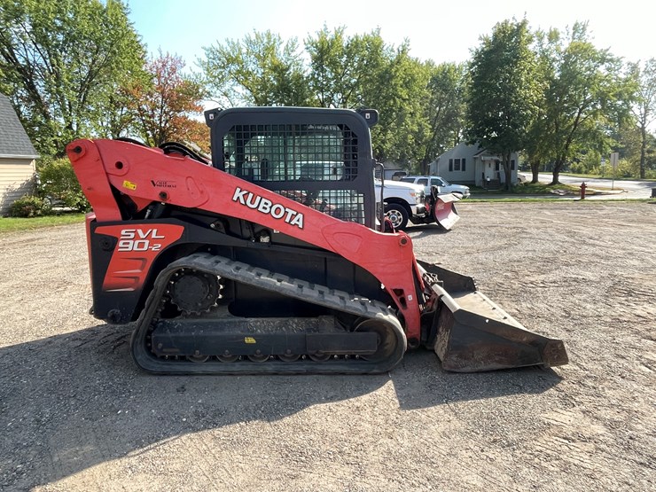 kubota-svl90-2-image-4
