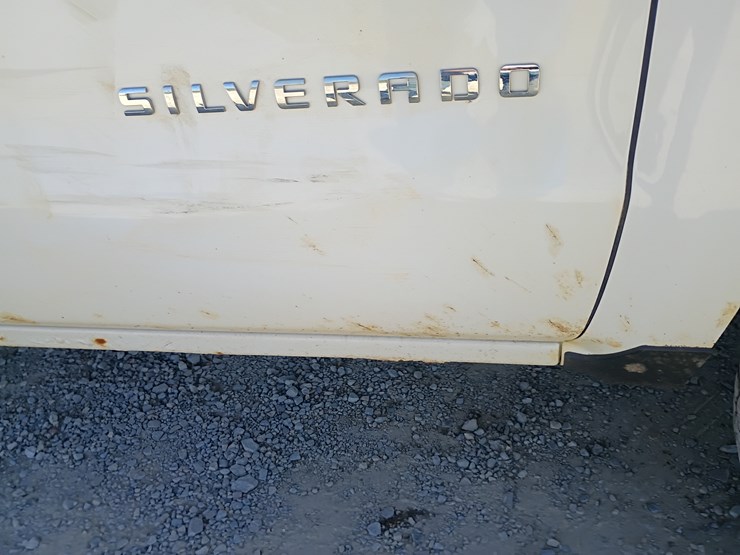 2014-chevrolet-silverado-image-103