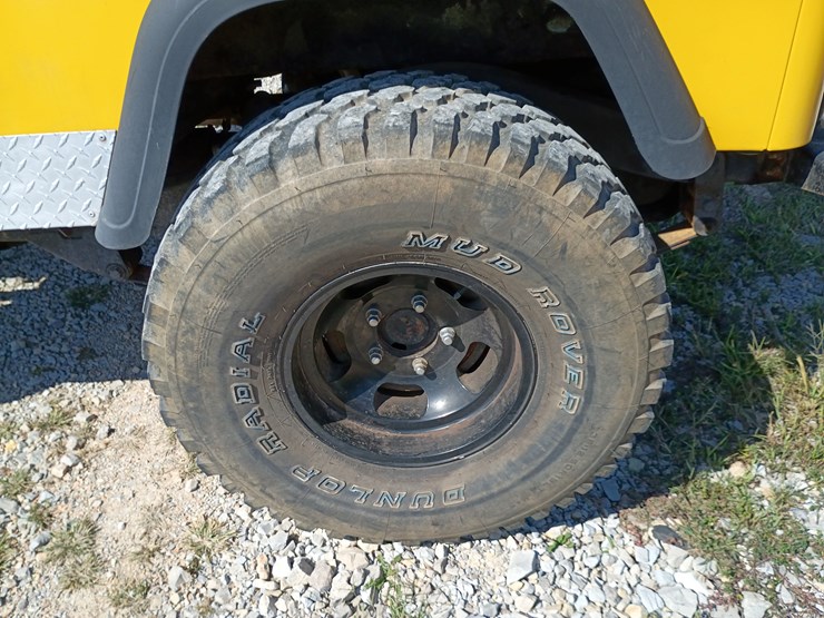 1995-jeep-wrangler-image-66