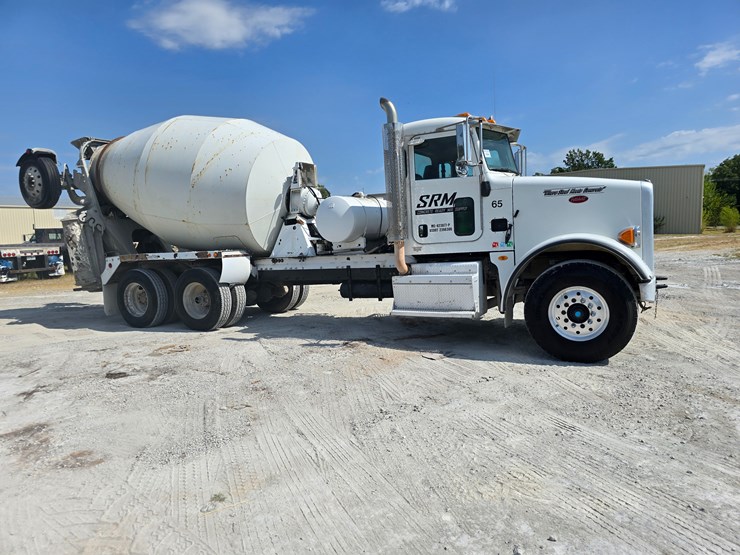 2014-peterbilt-365-image-42