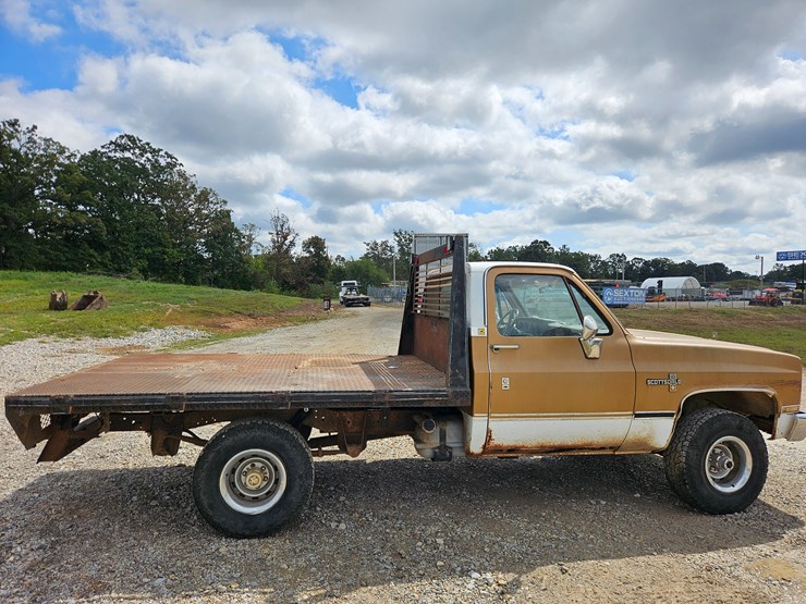 1984-chevrolet-k10-image-17