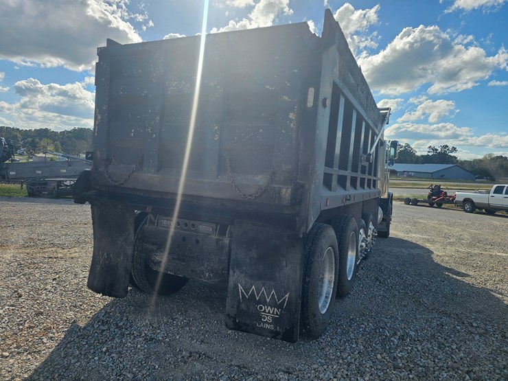 1989-peterbilt-379-image-17