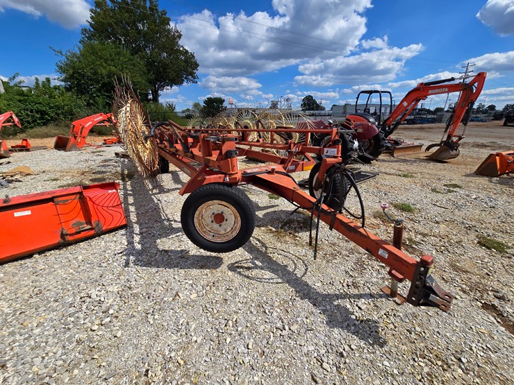 2000-h-&-s-bf16-image-29