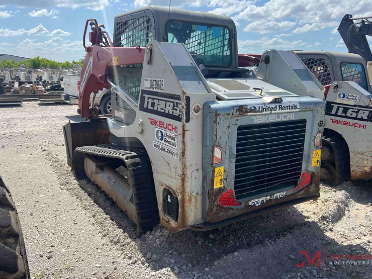 2019-takeuchi-tl12r2-image-3