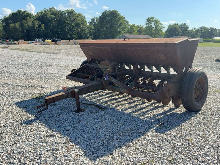 oliver-superior-grain-drill-image-7
