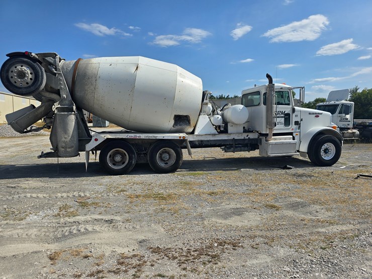 2014-peterbilt-365-image-34