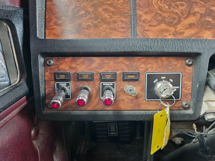 2000-kenworth-w900-image-61