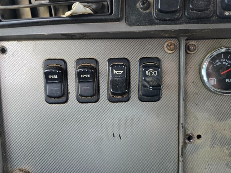 2016-kenworth-t370-image-132