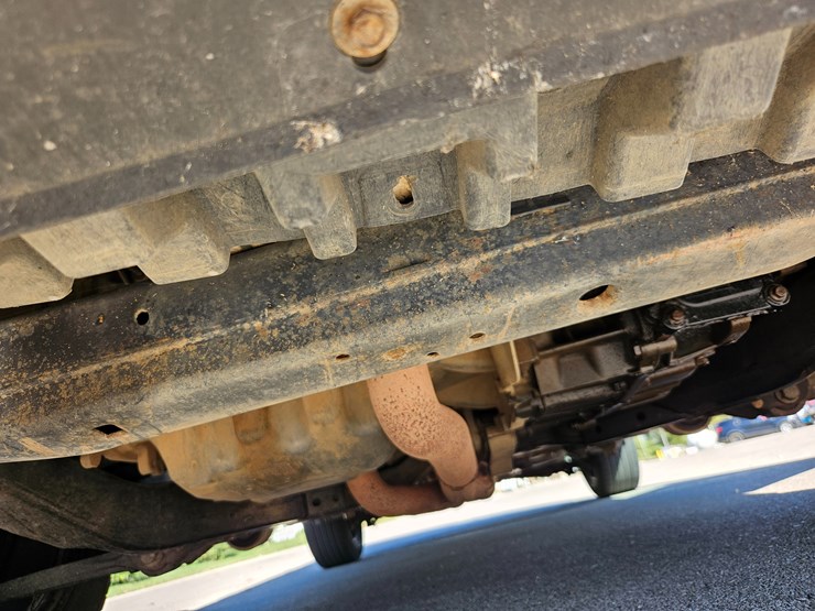 2014-ford-explorer-image-24