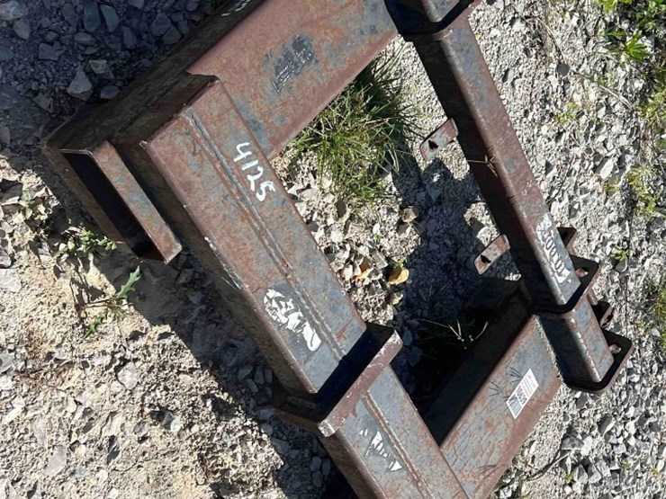 star-industries-forklift-fork-hoist-image-1