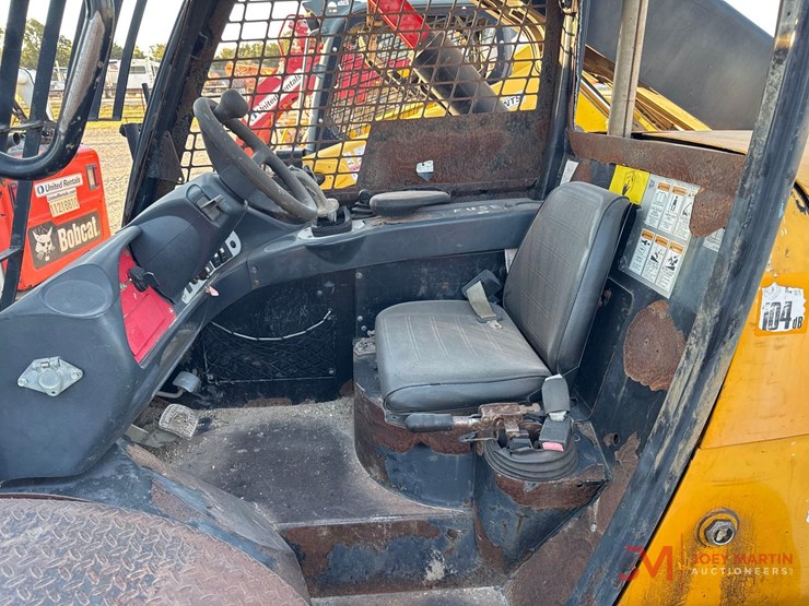 jcb-527-55-image-12