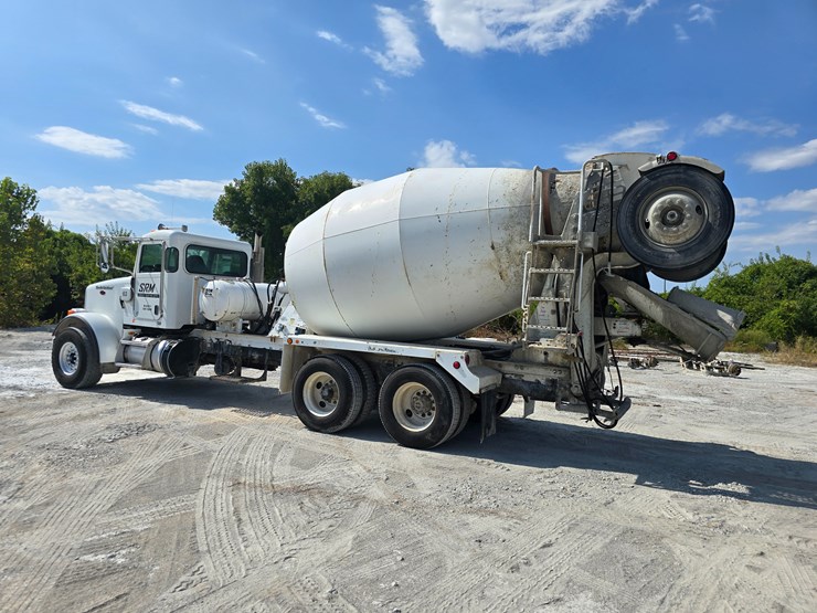 2014-peterbilt-365-image-15