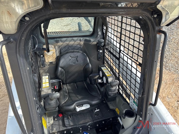 2021-bobcat-s590-image-12