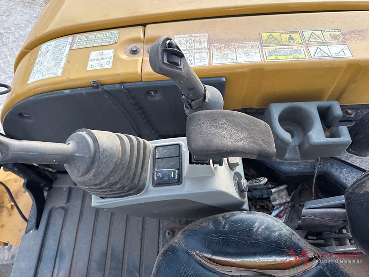 2018-caterpillar-305e2-cr-image-18