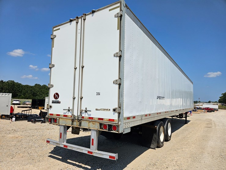 2013-great-dane-trailer-image-11