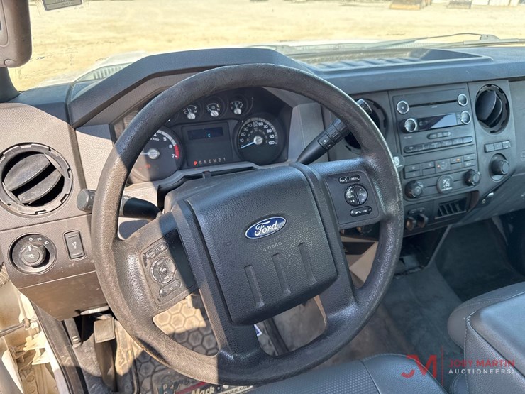 2016-ford-f250-xl-image-18