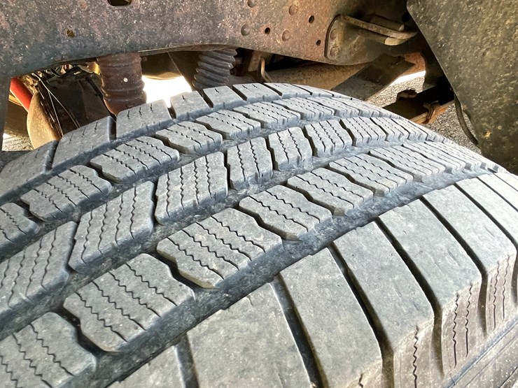 2016-ford-f350-image-50