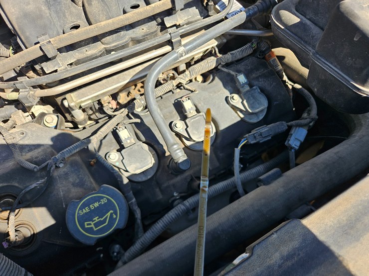 2017-ford-explorer-image-24