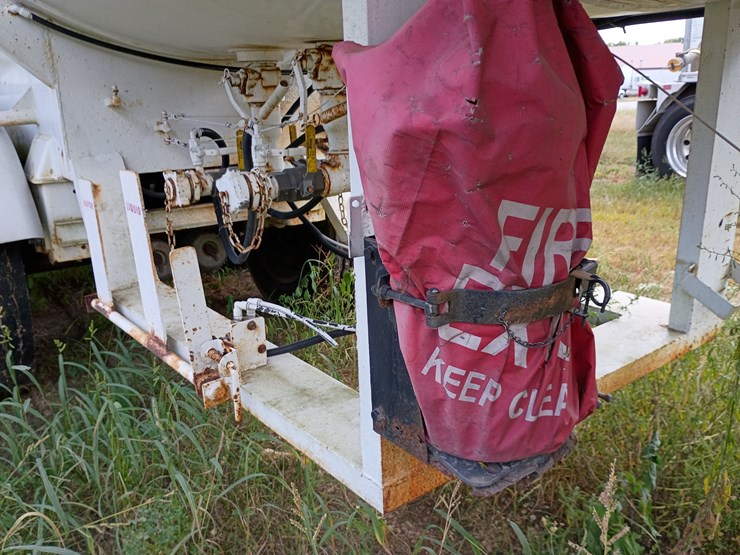 1977-trinity-tank-image-29