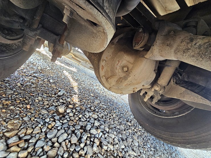 1989-peterbilt-379-image-99