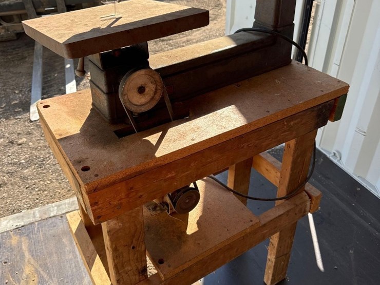 craftsman-pedestal-mount-jig-saw-image-1