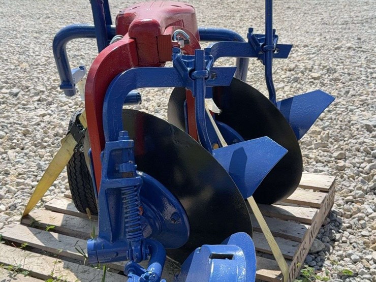 2-bottom-fast-hitch-disc-plow-image-3