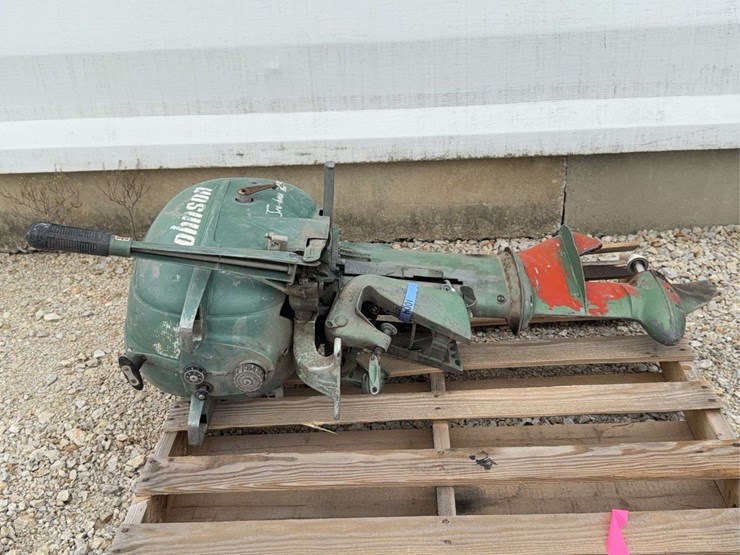 johnson-25-outboard-motor-image-7