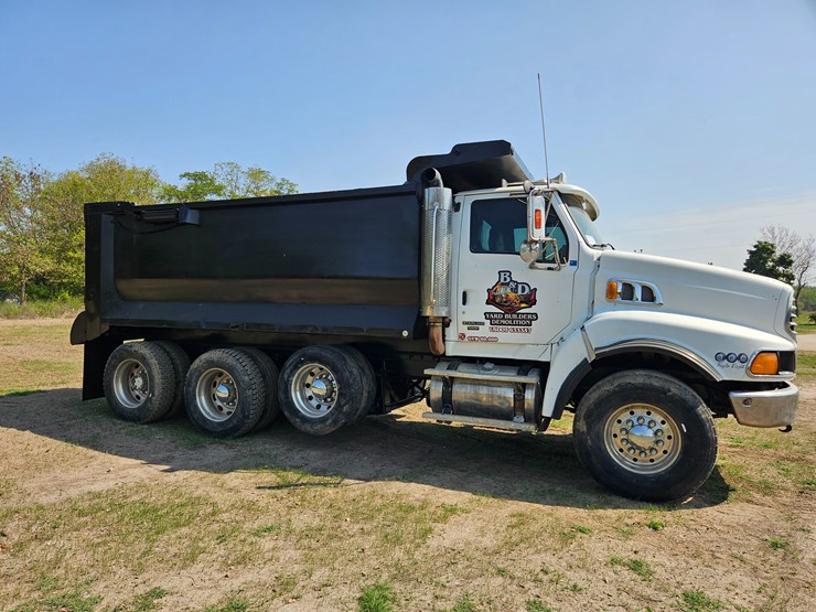 2006-sterling-l9500-image-25