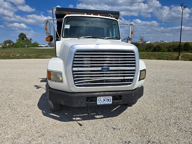 1994-ford-lta9000-image-43