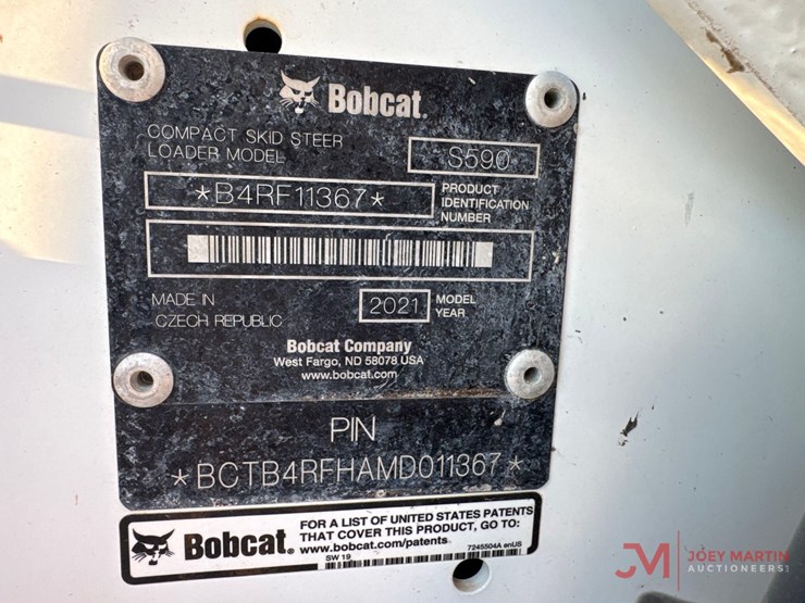 2021-bobcat-s590-image-21