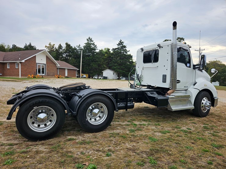 kenworth-t680-image-16