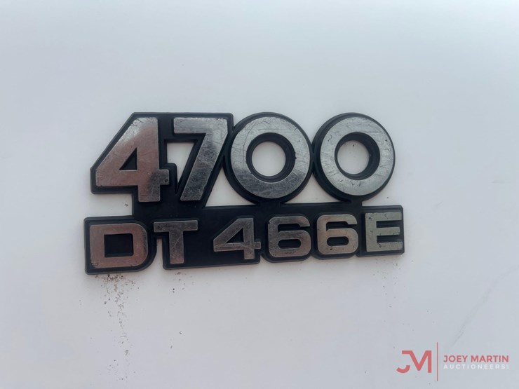 2000-international-4700-image-21