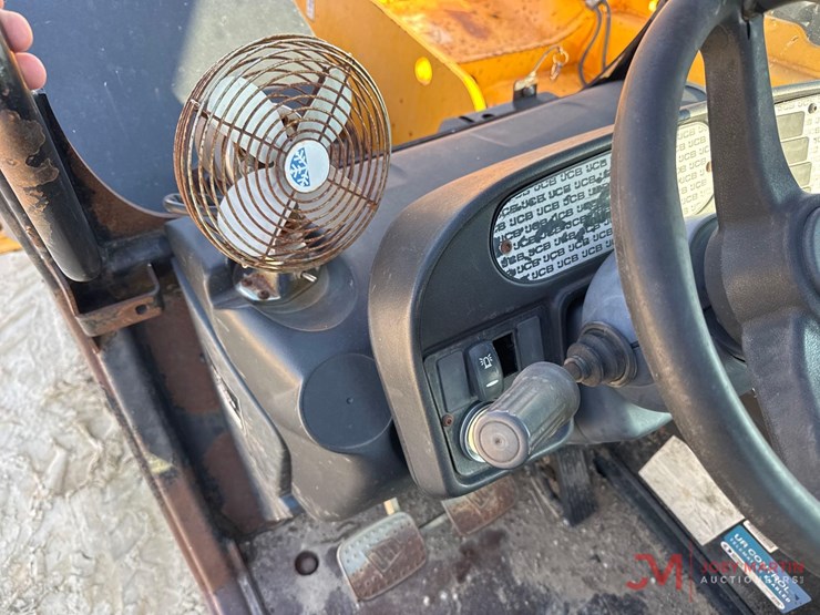 2017-jcb-510-56-image-19
