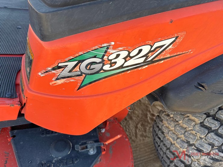kubota-zg327-image-7