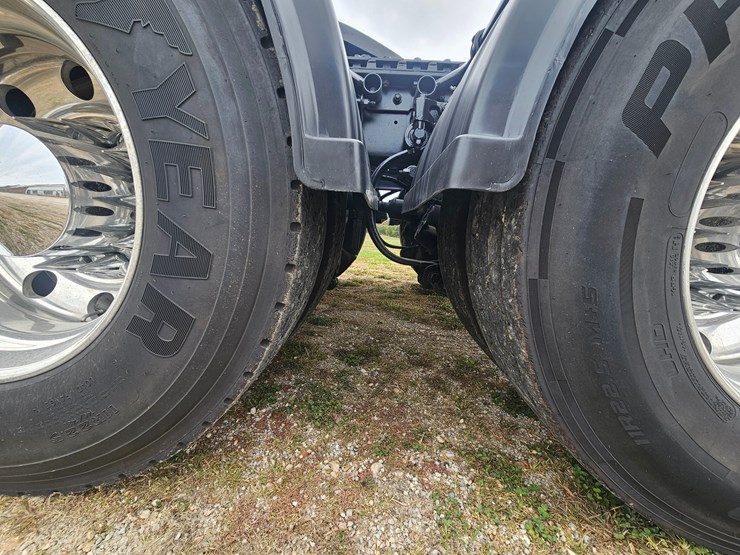 kenworth-t680-image-72