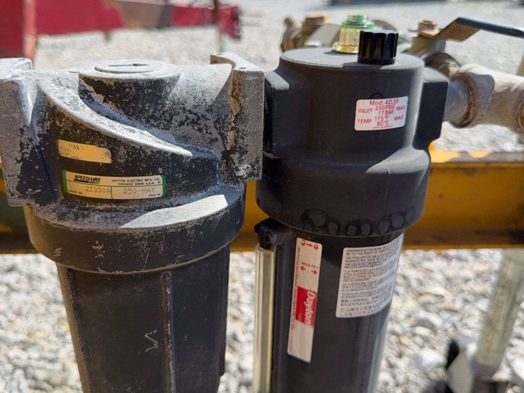 worthington-air-compressor-image-33