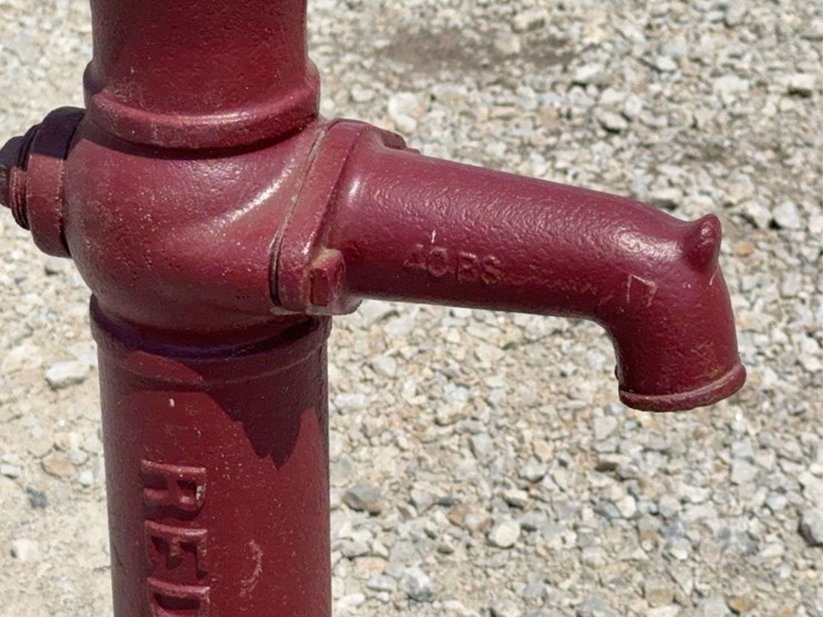red-jacket-pump-image-6