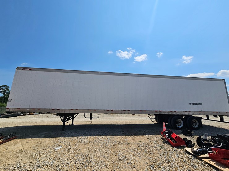 2013-great-dane-trailer-image-19