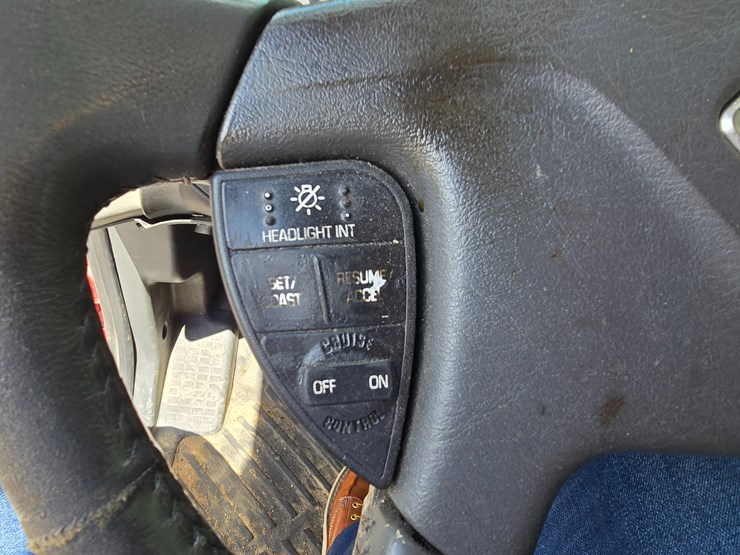 2015-international-prostar-image-78