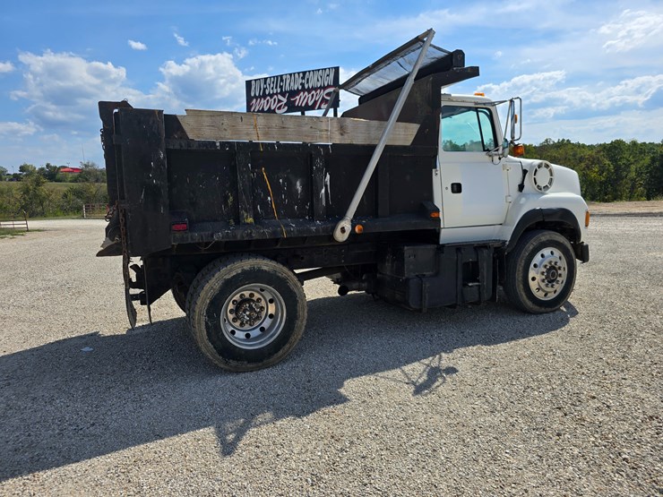 1994-ford-lta9000-image-30