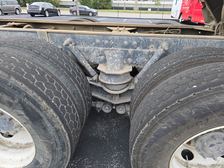 2016-kenworth-t370-image-92