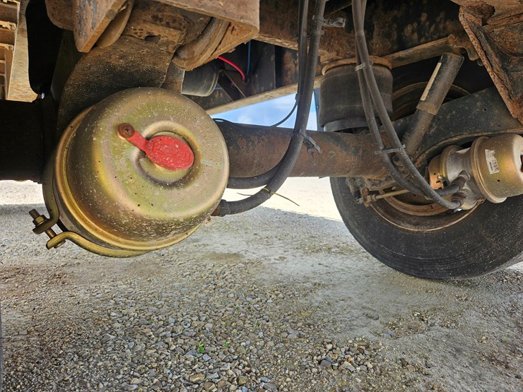 2011-great-dane-flatbed-image-29