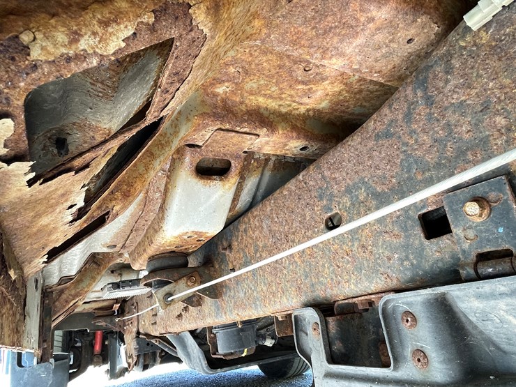 2016-ford-f350-image-33