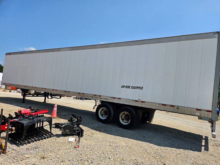 2013-great-dane-trailer-image-15