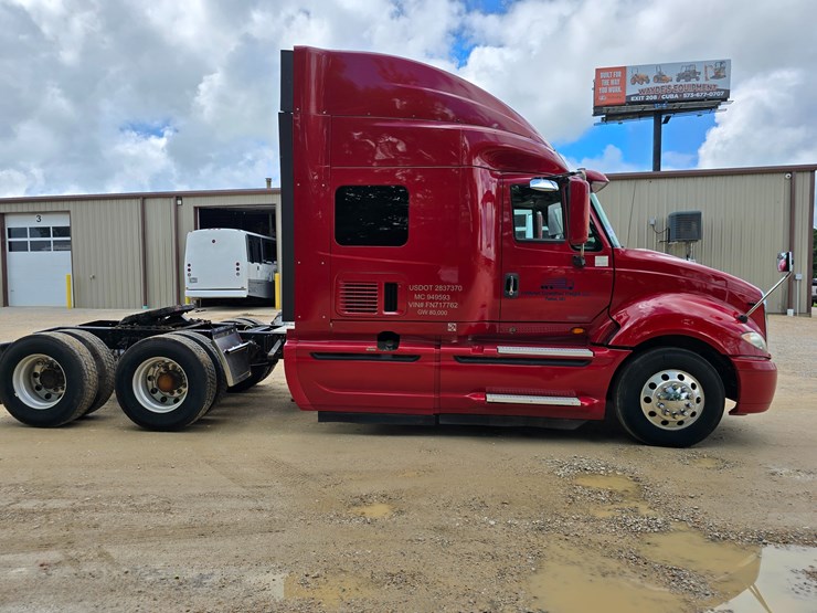 2015-international-prostar-image-28