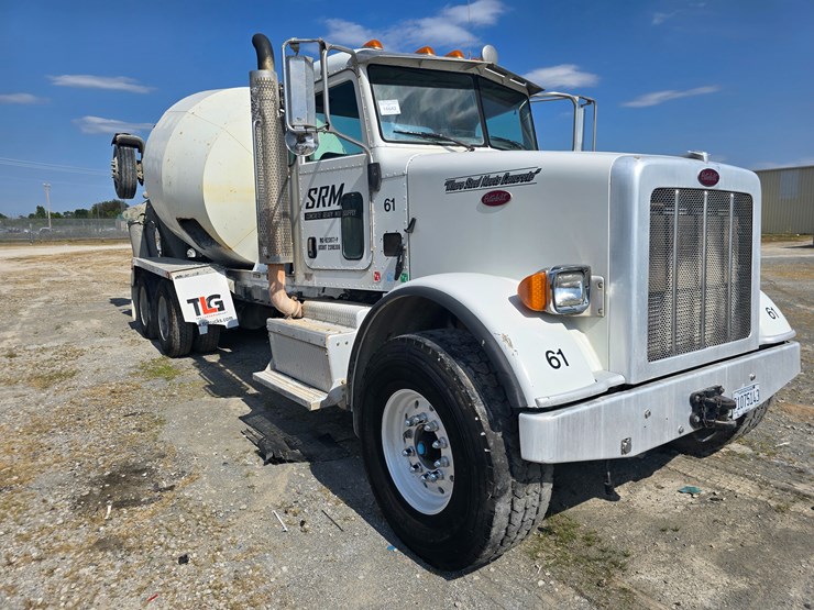 2014-peterbilt-365-image-48