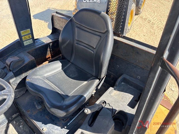 2008-caterpillar-904b-image-18