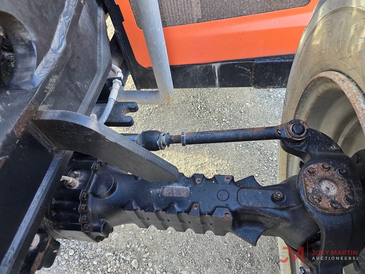 2015-jlg-g6-42a-image-8