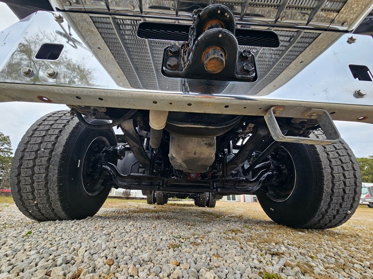 2015-kenworth-t800-image-67